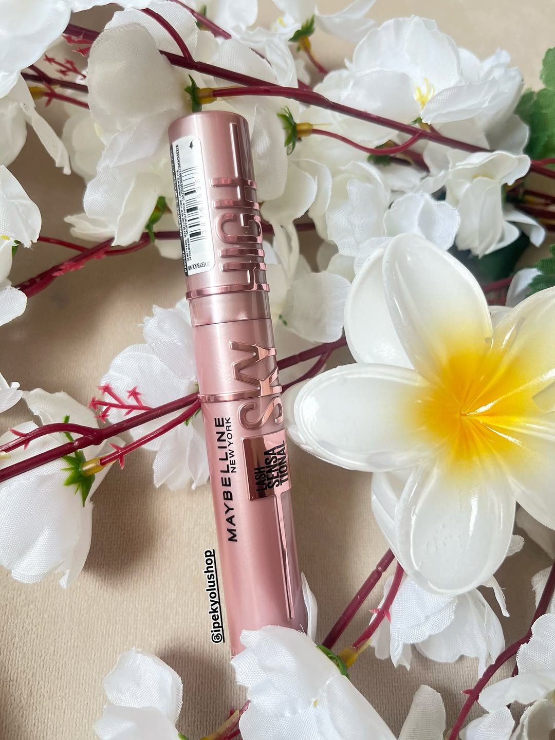 ریمل میبلین مدل اسکای بلند کننده و حجم دهنده مژه های کوتاه و بلند