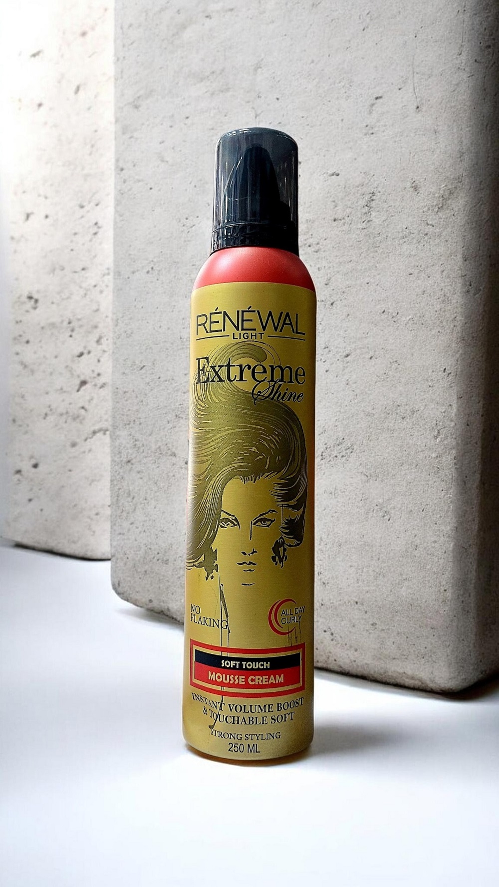 موس فر کننده مو رنوال مدل Extreme Shine حجم 250 میلی‌ لیتر